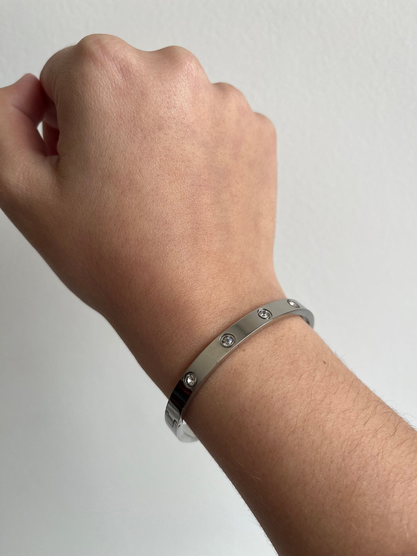 Pulseira com 10 brilhantes