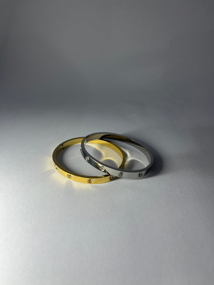 Pulseira com 10 brilhantes